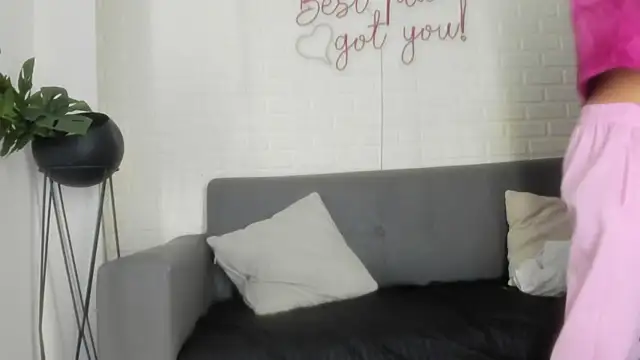 karina gomez 18 online show from 02/17/26, 11:29