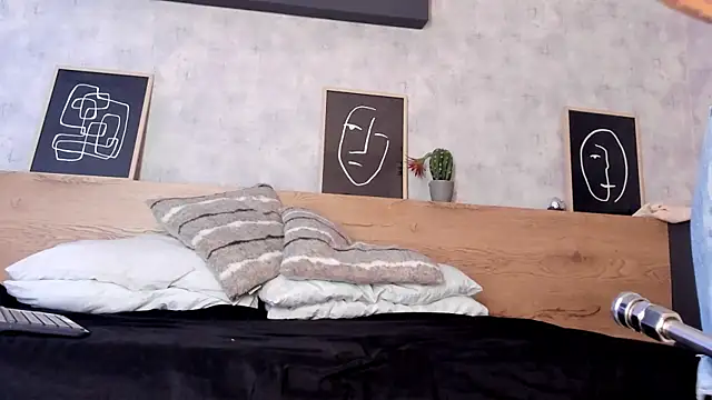 karina gomez 18 online show from 05/06/26, 11:26