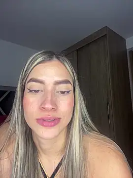 Issabela G1 online show from 12/14/24, 09:18