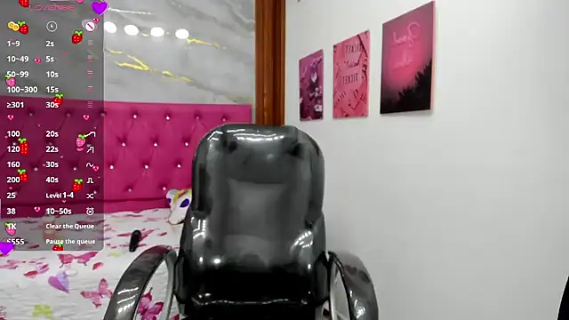 Helen russo online show from 04/10/26, 06:23