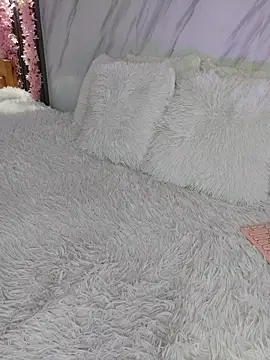 Nanda Vixen online show from 11/06/25, 10:43