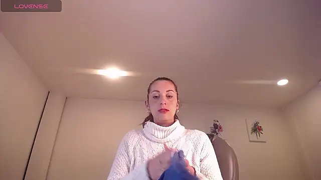 Nami sunny online show from 01/18/25, 08:41