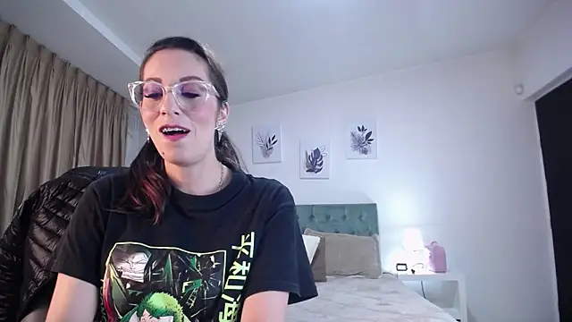 Nami sunny online show from 03/21/25, 02:07