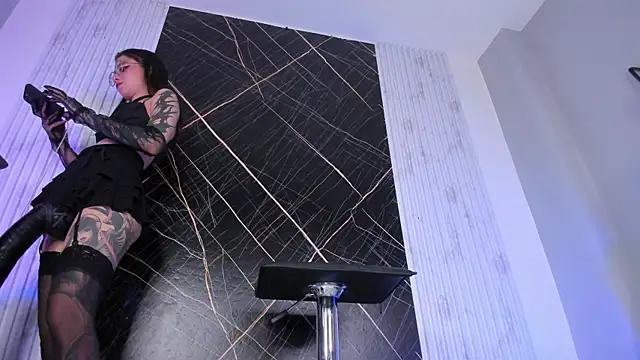 amber  blair online show from 03/16/25, 08:43