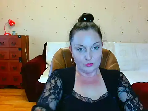 Alice3694 online show from 03/12/25, 11:53