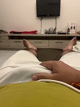 Your daddy 544 online show from 10/05/25, 09:13