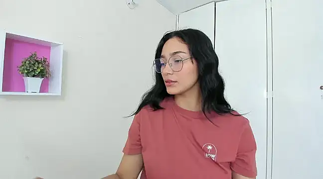 ASIAM BRUNET online show from 02/04/25, 01:06