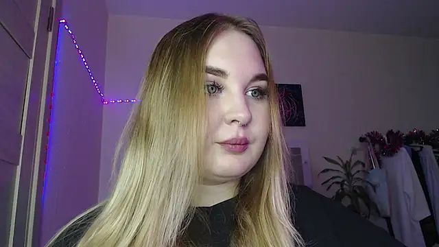 Greeenfriends6969 online show from 12/21/24, 06:44