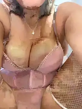 Snapshot of KristalJem chatting on 12/06/24, 11:14 KristalJem online show from 12/06/24, 11:14