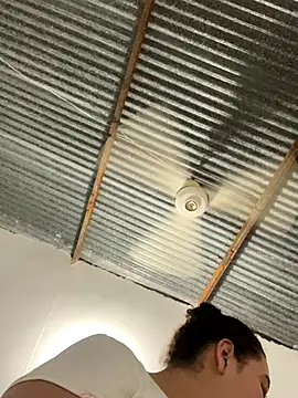 cutiepeach online show from 11/08/25, 02:56