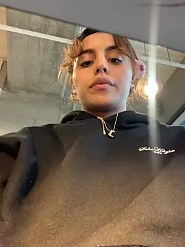 Katee Jones online show from 01/08/25, 10:37