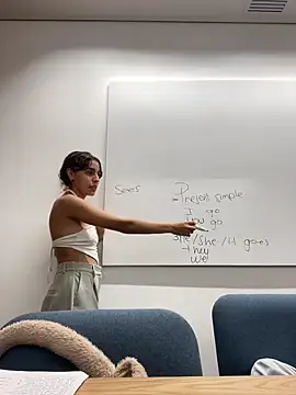 Katee Jones online show from 03/13/25, 10:32