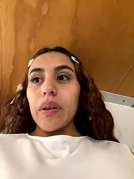 Katee Jones online show from 11/29/25, 12:35