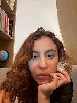 Snapshot of Katee_Jones chatting on 02/03/26, 11:54 Katee Jones online show from 02/03/26, 11:54