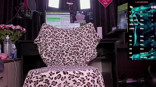 Raissa sky26 online show from 09/19/25, 02:35