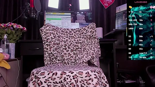 Raissa sky26 online show from 11/10/25, 03:38