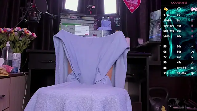 Raissa sky26 online show from 04/10/26, 02:50