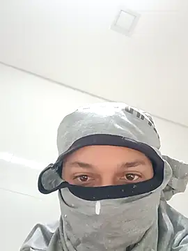 MorenoTatu online show from 04/23/26, 03:47