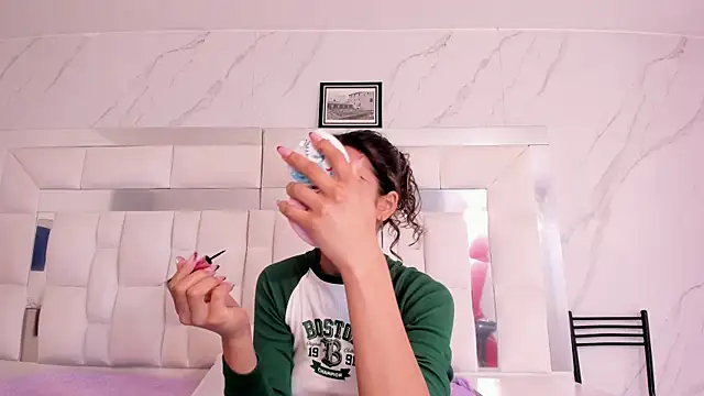 BritneyCollins online show from 09/20/25, 11:33