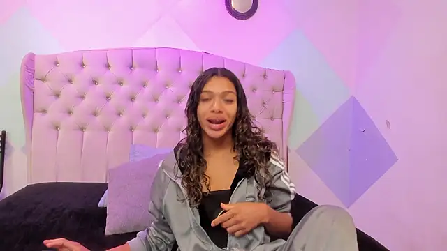 BritneyCollins online show from 02/03/26, 11:59