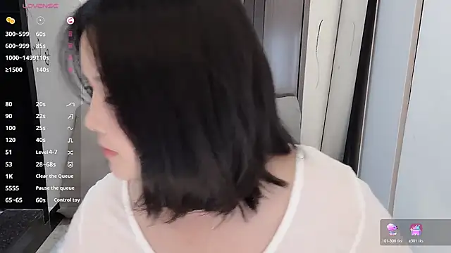 Snapshot of Fountain- chatting on 03/12/25, 03:57 Fountain- online show from 03/12/25, 03:57