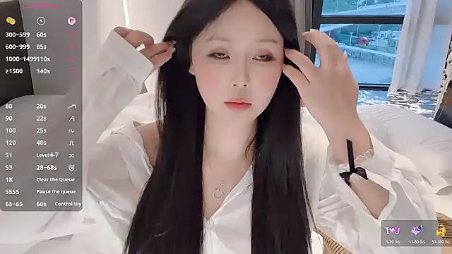 Snapshot of Fountain- chatting on 10/20/25, 10:21 Fountain- online show from 10/20/25, 10:21