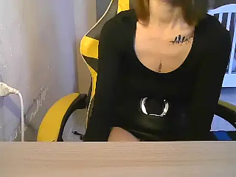 Feli blue online show from 02/24/25, 09:00