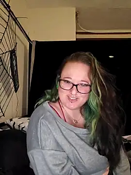 Snapshot of Bunny_Cummings chatting on 09/28/25, 10:04 Bunny Cummings online show from 09/28/25, 10:04