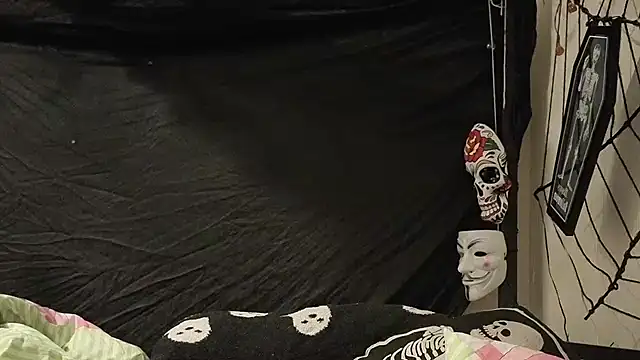 Bunny Cummings online show from 03/08/26, 11:41