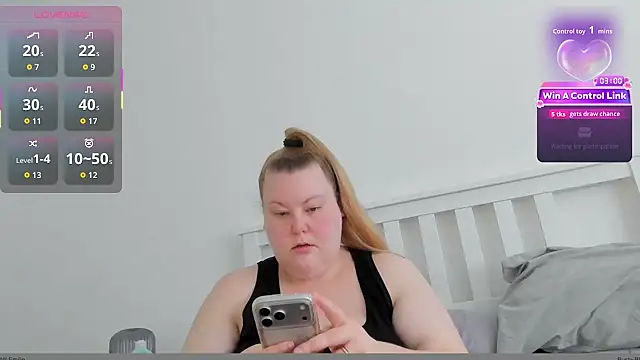 Snapshot of Busty-BBW-Emilie chatting on 07/12/26, 01:24 Busty-BBW-Emilie online show from 07/12/26, 01:24