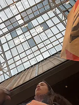 Holly Play online show from 12/23/24, 09:16