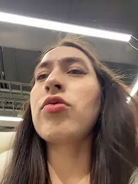 Holly Play online show from 02/16/26, 10:11