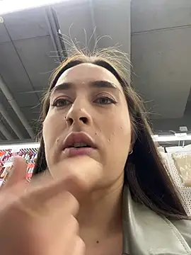 Holly Play online show from 03/21/26, 11:59