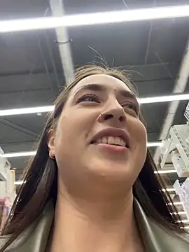 Holly Play online show from 03/30/26, 12:06