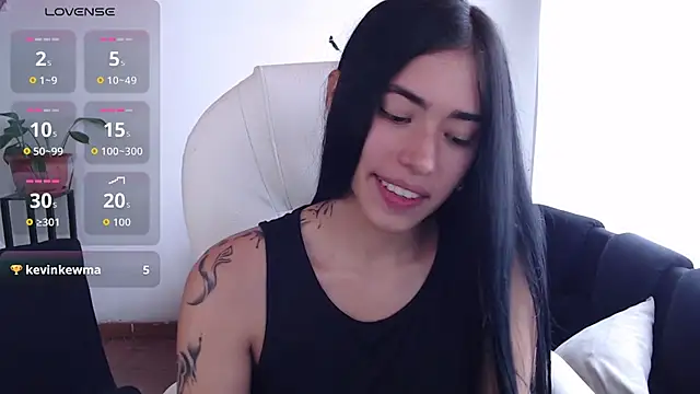 LESLIEBLACK  online show from 08/05/26, 06:11