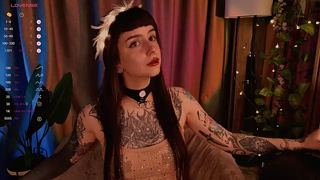 MichaellaMoon online show from 01/30/25, 07:37