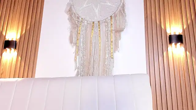 Snapshot of natash_malak chatting on 03/21/25, 04:17 natash malak online show from 03/21/25, 04:17