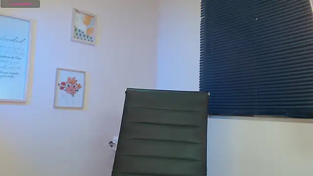 lucy diiaz online show from 01/10/25, 12:27