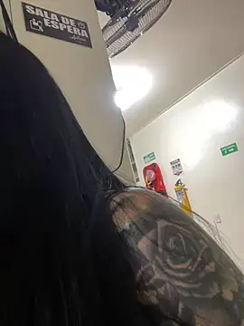 Snapshot of eva_sexx69 chatting on 02/26/25, 04:03 eva sexx69 online show from 02/26/25, 04:03