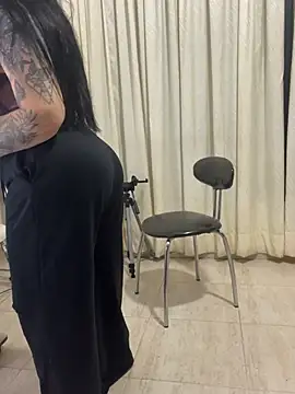 Snapshot of eva_sexx69 chatting on 02/28/25, 04:10 eva sexx69 online show from 02/28/25, 04:10