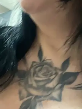 Snapshot of eva_sexx69 chatting on 03/05/25, 12:11 eva sexx69 online show from 03/05/25, 12:11