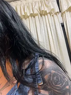 Snapshot of eva_sexx69 chatting on 09/20/25, 12:06 eva sexx69 online show from 09/20/25, 12:06