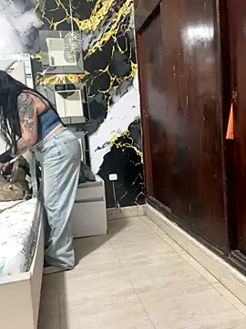 Snapshot of eva_sexx69 chatting on 09/26/25, 12:09 eva sexx69 online show from 09/26/25, 12:09