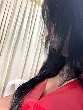 Snapshot of eva_sexx69 chatting on 09/28/25, 12:21 eva sexx69 online show from 09/28/25, 12:21