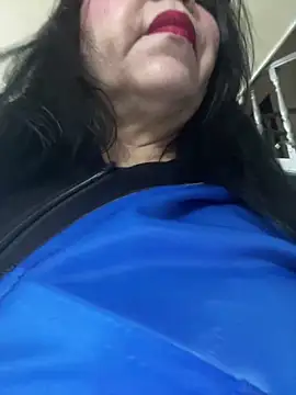 Snapshot of eva_sexx69 chatting on 10/07/25, 12:02 eva sexx69 online show from 10/07/25, 12:02