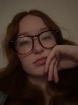 Snapshot of gingerbabe18 chatting on 03/01/26, 05:42 gingerbabe18 online show from 03/01/26, 05:42