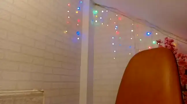 kymberly 008 online show from 01/31/25, 08:43