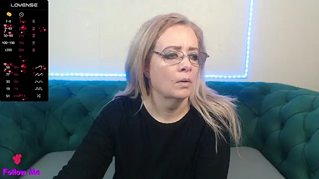 IvanaCharm online show from 03/21/25, 04:17