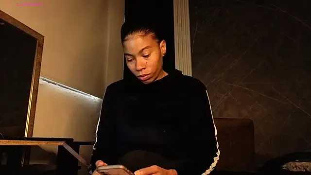 YummyDuooo online show from 11/29/25, 11:57