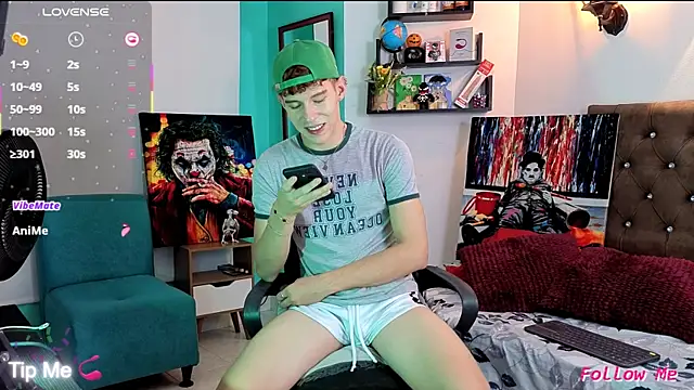 Snapshot of flowers18 chatting on 11/26/25, 11:06 flowers18 online show from 11/26/25, 11:06